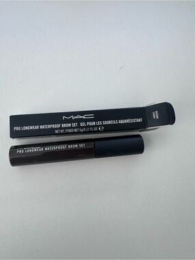 MAC Waterproof Brow Set
